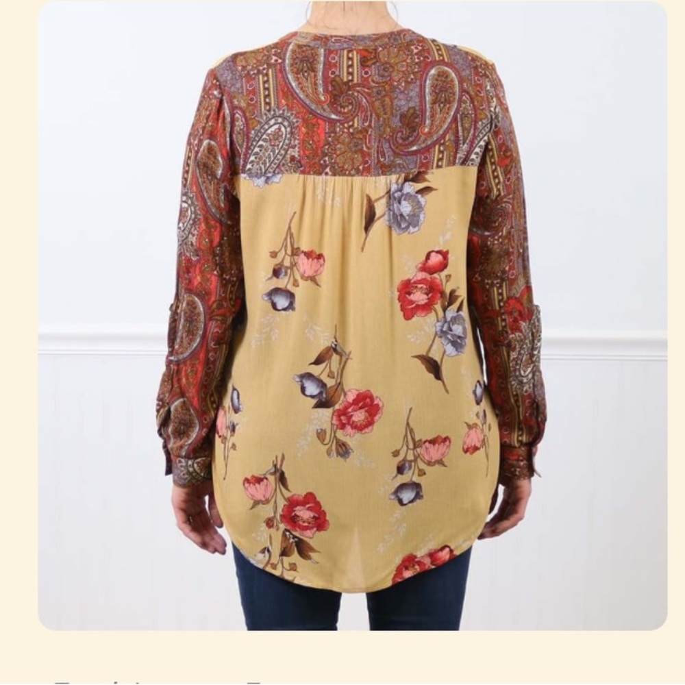 🌟2 for $10🌟 NWOT | Hope Springs Mixed Print Floral Paisley Button Down LS | S 🕥